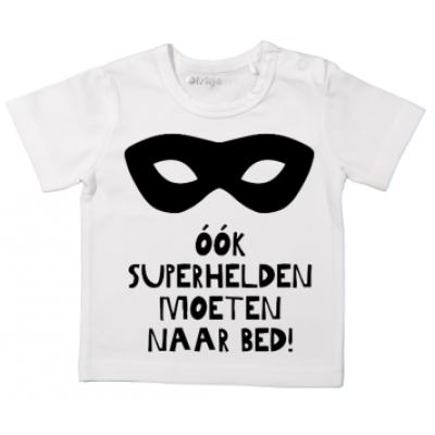 T-shirt "Ook superhelden moeten naar bed" T-shirt "Ook superhelden moeten naar bed"